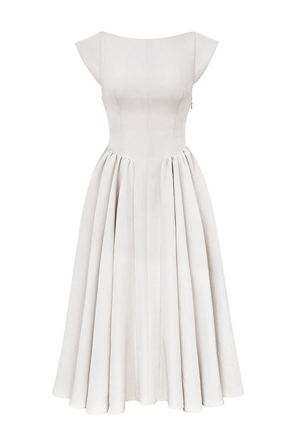 Lätt ärmlös klänning