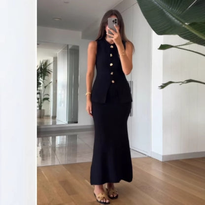 Enfärgad tunn kjol till höften